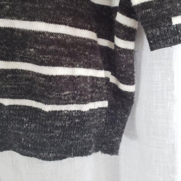 Anthropologie linen sweater - La Fee Verte - Picture 3 of 7